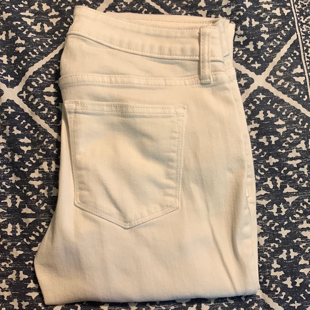 Skinny white jeans